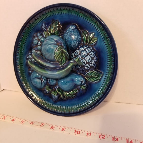 Vtg blue Fruit Wall Decore Plate